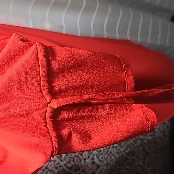 Ellen Tracy tie cuff party ready blouse - Picture 5 of 8